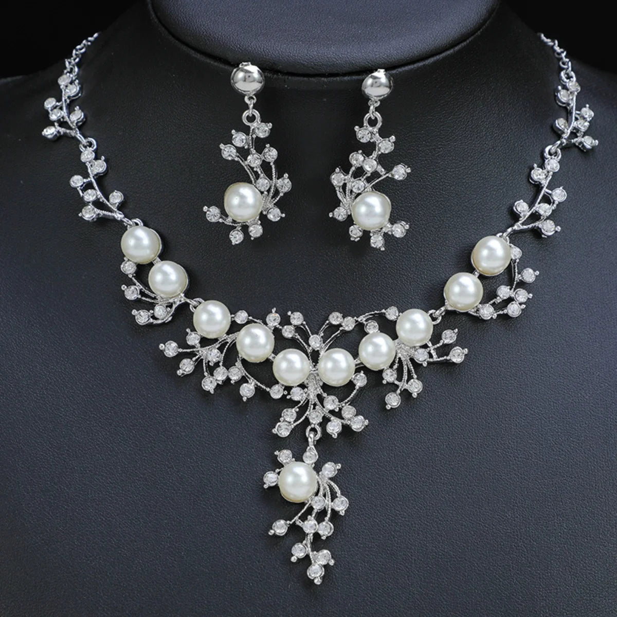 Women's Fashion Wedding Season Imitation Pearl Flower Necklace Earrings Jewelry Set Wedding Date Party Holiday Gift