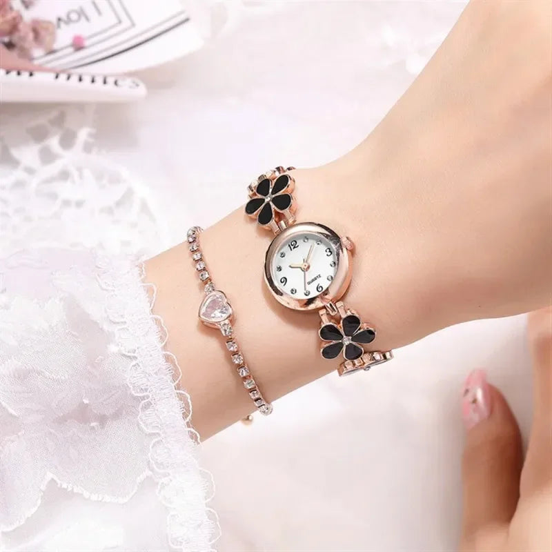 Fashion Versatile Women's Small and Cute Silver Steel Band Quartz Watch Women High Quality Silver Wristwatch Vintage Female Cloc