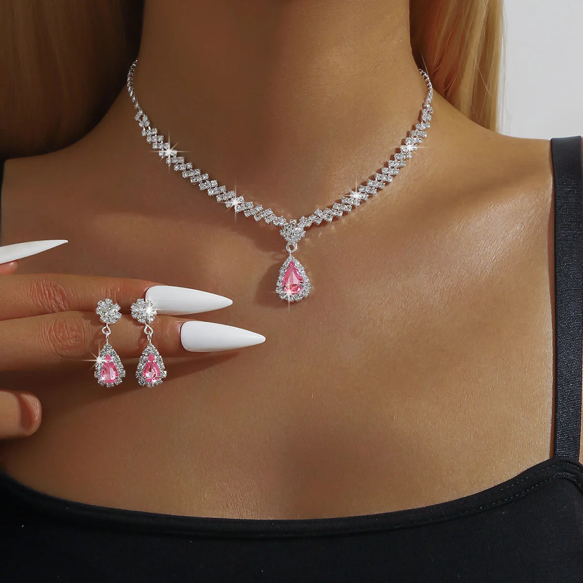 3 Pieces Of Fashionable Women's Water Drop Necklaces And Earrings Set For Wedding Season, Banquet And Party Accessories