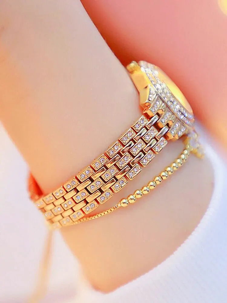 2pcs Fashionable Diamond Studded Real Nail Scale Alloy Set Quartz Bracelet Watch FOR WOMEN'S Watches