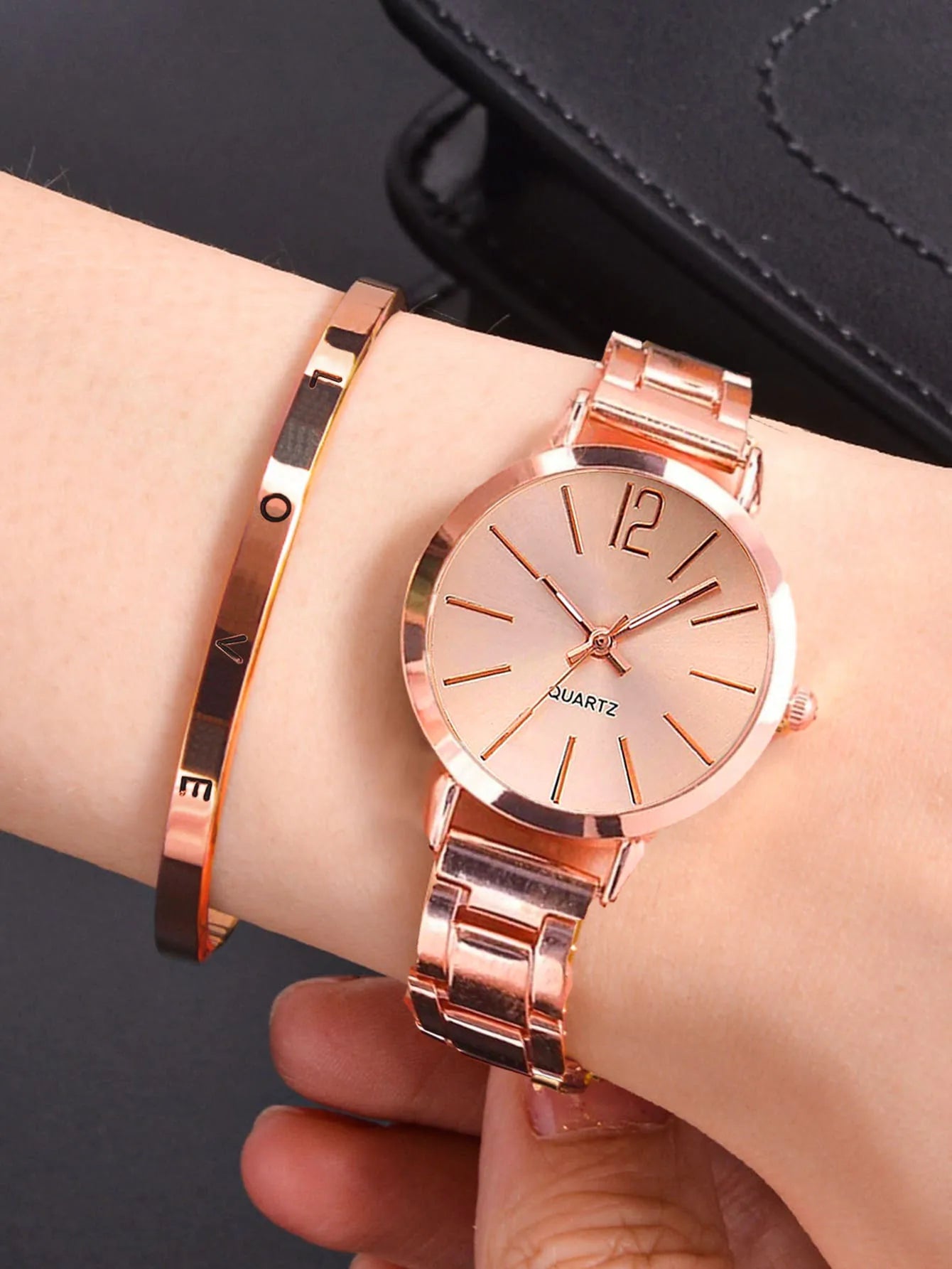 Fashion gold graduated compact women's quartz watch and LOVE bracelet set watch gift daily travel wear