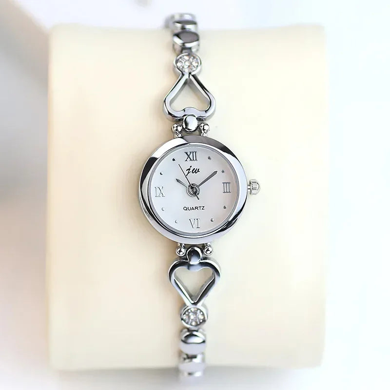 Fashion Women's Small Quartz Watches Love Heart Simple Female's Bracelet Watch Ladies Wristwatch Clock Relojes Para Mujer Montre